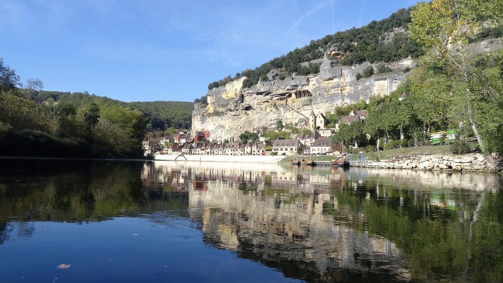 Au Pied du CHÂTEAU - Baignade, canoë, piste cyclable à proximité Castelnaud La Chapelle Exterior foto