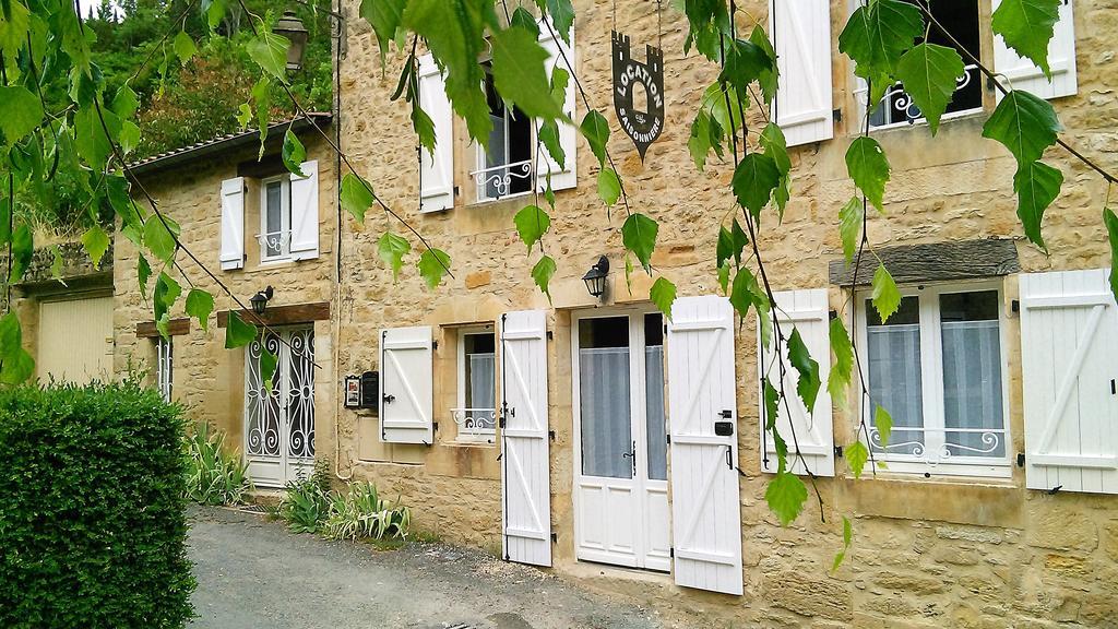 Au Pied du CHÂTEAU - Baignade, canoë, piste cyclable à proximité Castelnaud La Chapelle Exterior foto